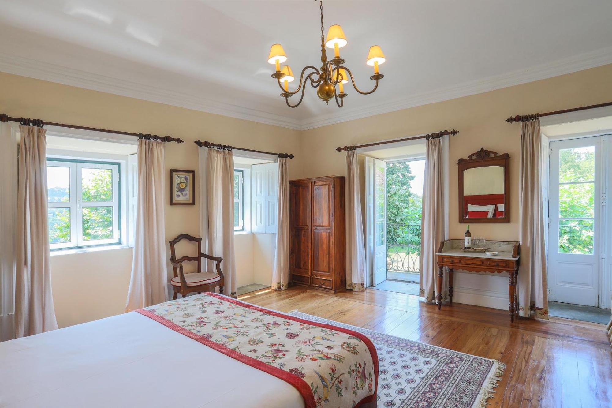 Hotel Outeiro Tuias - Manor House à Marco de Canavezes Extérieur photo