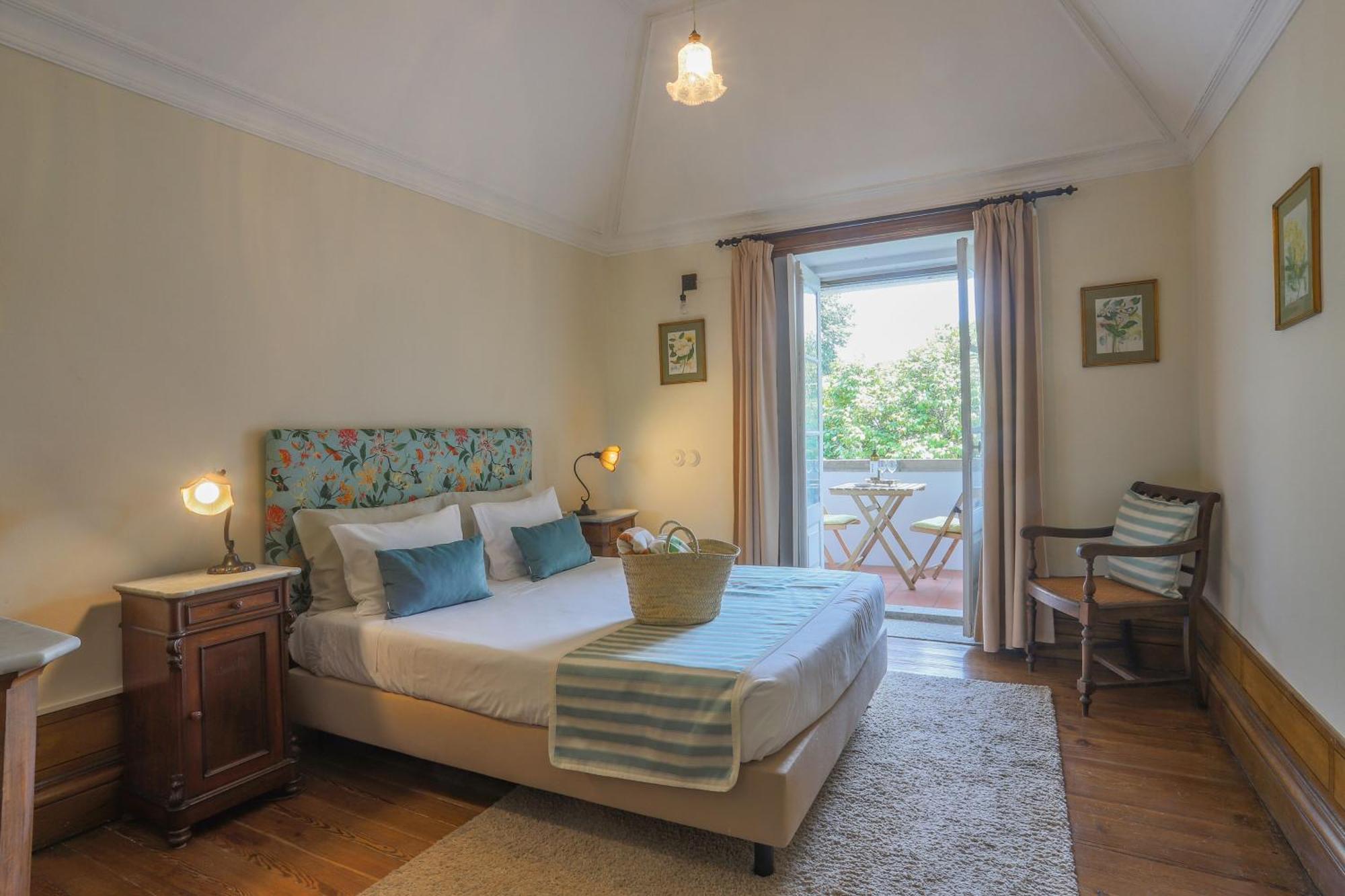 Hotel Outeiro Tuias - Manor House à Marco de Canavezes Extérieur photo