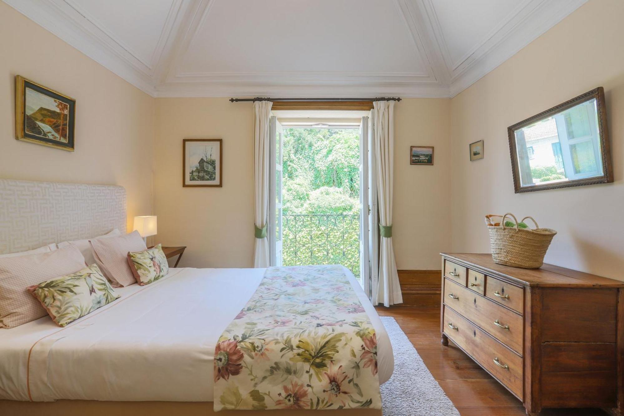 Hotel Outeiro Tuias - Manor House à Marco de Canavezes Extérieur photo